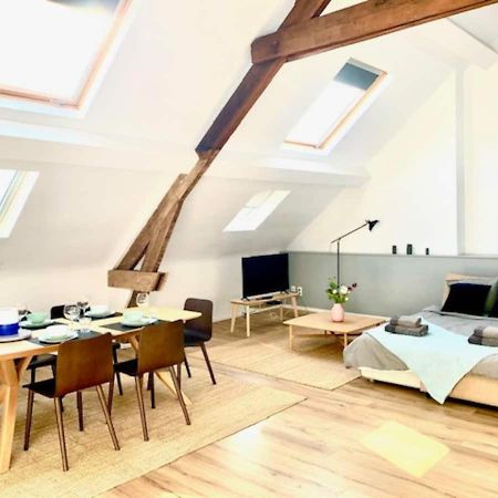 Cozy Apartment In Antwerpen Centraal แอนต์เวิร์ป ภายนอก รูปภาพ