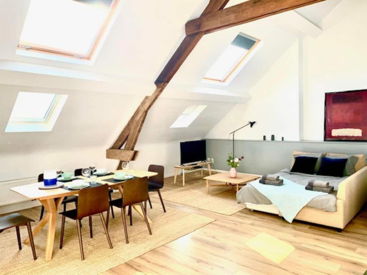 Cozy Apartment In Antwerpen Centraal แอนต์เวิร์ป ภายนอก รูปภาพ