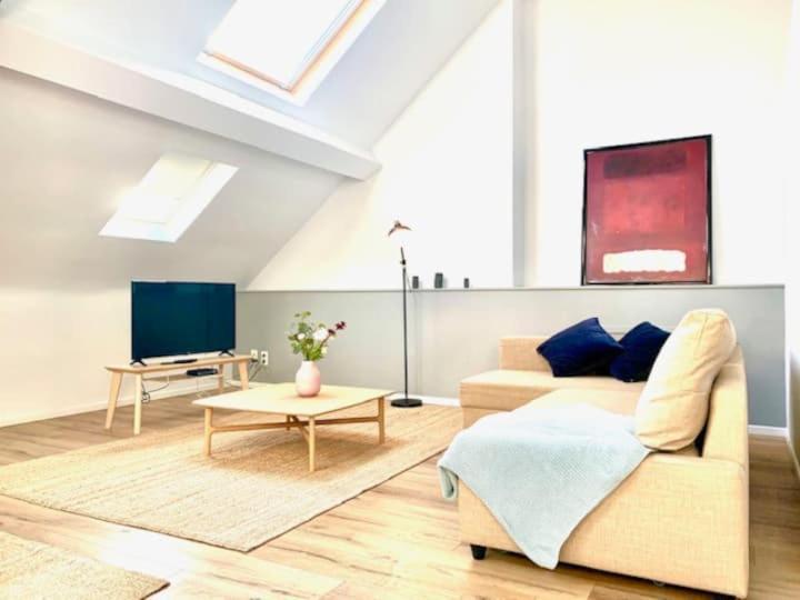 Cozy Apartment In Antwerpen Centraal แอนต์เวิร์ป ภายนอก รูปภาพ